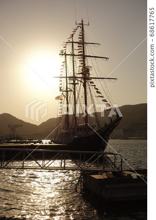 Nagasaki Sailboat Festival (Sunset version) Nagasaki Sailboat Festival (Sunset version) 68617765