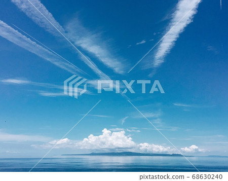 [沖繩本島]夢幻般的沖繩本島和凝結尾跡 68630240
