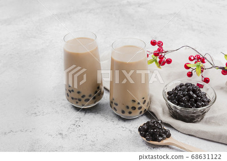 Cold tea with milk delicious beverage drinking products tapioca 055 Cold tea with milk delicious beverage drinking products tapioca 055 68631122