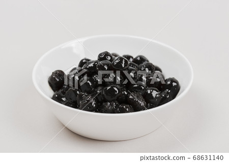 Cold tea with milk delicious beverage drinking products tapioca 015 Cold tea with milk delicious beverage drinking products tapioca 015 68631140