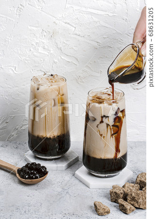 Cold tea with milk delicious beverage drinking products tapioca 071 Cold tea with milk delicious beverage drinking products tapioca 071 68631205