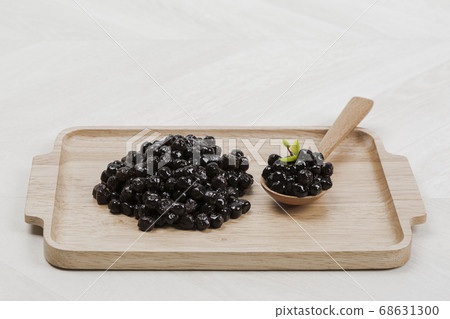 Cold tea with milk delicious beverage drinking products tapioca 035 Cold tea with milk delicious beverage drinking products tapioca 035 68631300
