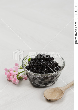 Cold tea with milk delicious beverage drinking products tapioca 031 Cold tea with milk delicious beverage drinking products tapioca 031 68631316