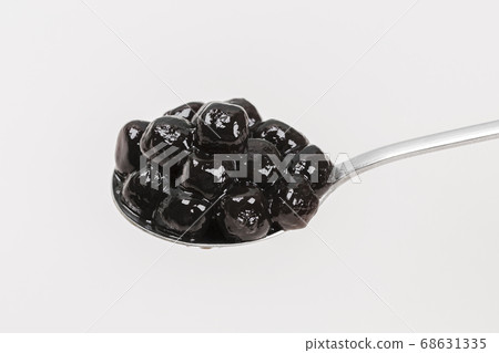 Cold tea with milk delicious beverage drinking products tapioca 005 Cold tea with milk delicious beverage drinking products tapioca 005 68631335