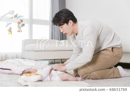 Modern young family concept, young mother and father with newborn 511 Modern young family concept, young mother and father with newborn 511 68631789