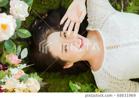 Women's natural beauty concept, beautiful young woman with clean perfect skin. summer skin care. 169 Women's natural beauty concept, beautiful young woman with clean perfect skin. summer skin care. 169 68631969