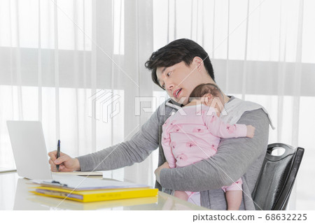 Modern young family concept, young mother and father with newborn 496 Modern young family concept, young mother and father with newborn 496 68632225