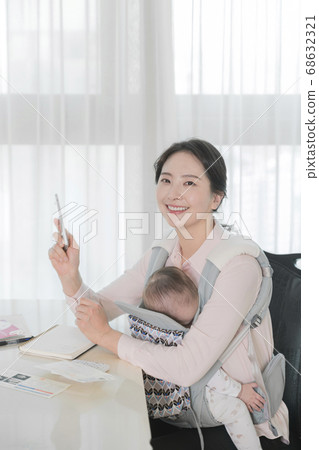 Modern young family concept, young mother and father with newborn 255 Modern young family concept, young mother and father with newborn 255 68632321