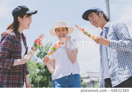 Youth barbecue Youth barbecue 68632369