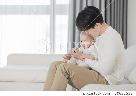 Modern young family concept, young mother and father with newborn 122 Modern young family concept, young mother and father with newborn 122 68632532