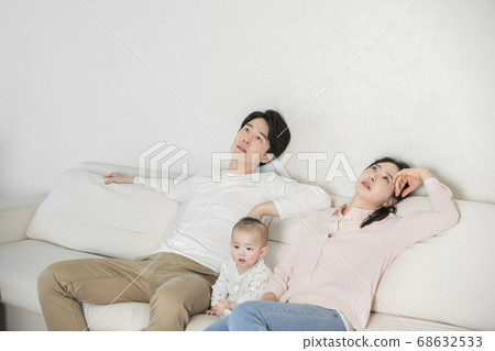 Modern young family concept, young mother and father with newborn 117 Modern young family concept, young mother and father with newborn 117 68632533