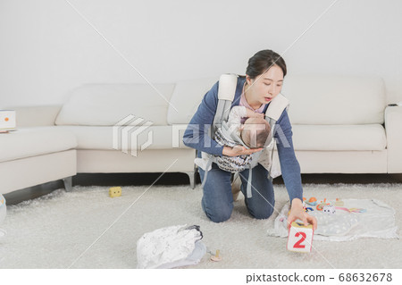 Modern young family concept, young mother and father with newborn 267 Modern young family concept, young mother and father with newborn 267 68632678