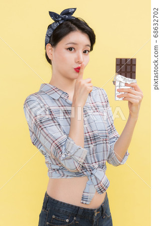 Life style concept, happy shopping time. Young asian woman with shopping bags and cart. 302 68632702