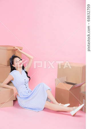 Life style concept, happy shopping time. Young asian woman with shopping bags and cart. 274 68632709