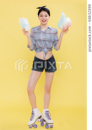 Life style concept, happy shopping time. Young asian woman with shopping bags and cart. 478 68632899