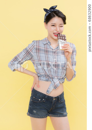 Life style concept, happy shopping time. Young asian woman with shopping bags and cart. 344 68632900