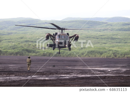 JGSDF UH-60通用直升機 68635113