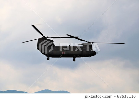 地面自衛隊CH-47運輸直升機 地面自衛隊CH-47運輸直升機 68635116