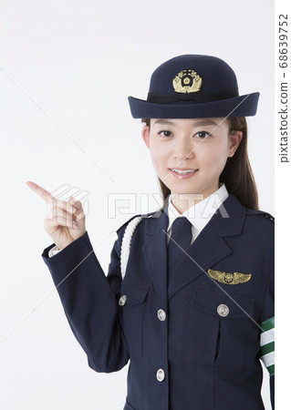 女警官指向 女警官指向 68639752