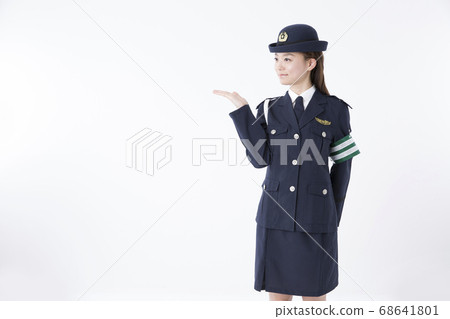 女警官介紹 68641801