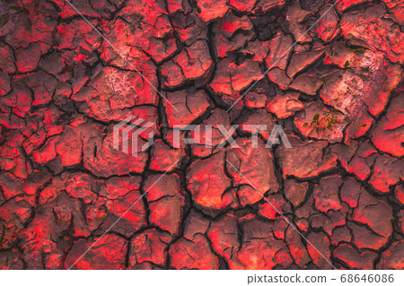 Cracked earth, metaphoric for climate change and global warming Cracked earth, metaphoric for climate change and global warming 68646086