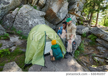 Family travelling together Family travelling together 68646897