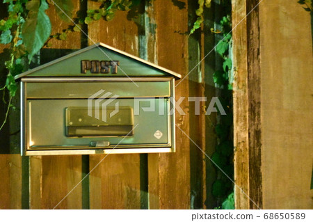 building, stylish, pretty 68650589