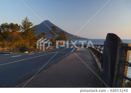 Kaimondake seen from Sehirabashi/Route 226 68653248