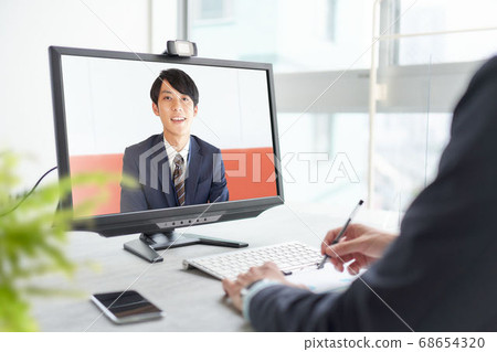 在線會議的在線面試圖片 68654320