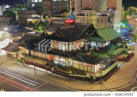 [Ehime Prefecture] Night view of the main building of Dogo Onsen 68654997