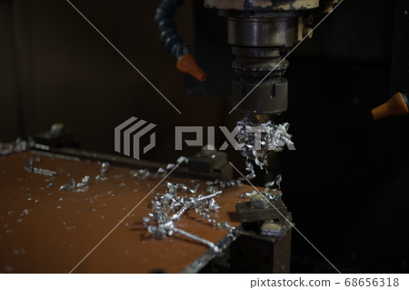 Counterboring with an end mill Counterboring with an end mill 68656318