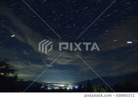 Fujimidaira, Kobuchizawa-machi, Hokuto-shi, night view of Kofu basin and starry sky (comparative light composition) Fujimidaira, Kobuchizawa-machi, Hokuto-shi, night view of Kofu basin and starry sky (comparative light composition) 68660331