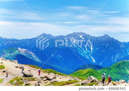 Mount Norikura (July summer sunny) Mount Norikura (July summer sunny) 68666341
