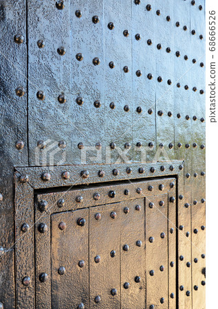 Osaka Castle, iron gate of Sakuramon Osaka Castle, iron gate of Sakuramon 68666526