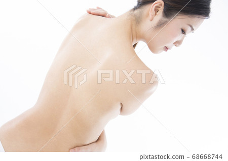 Women's back 68668744