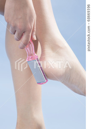 關心角蛋白的女性 68669396