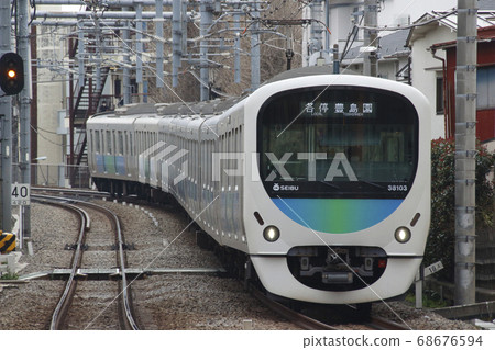 [SI] Seibu Toshima Line 30000 Series Train (Smile Train) 68676594