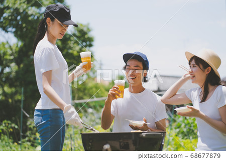 Garden barbecue 68677879