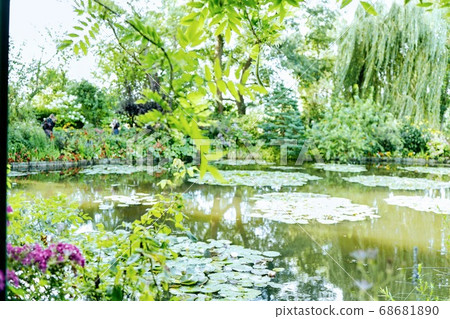 吉維尼·莫奈大師的花園和睡蓮 68681890
