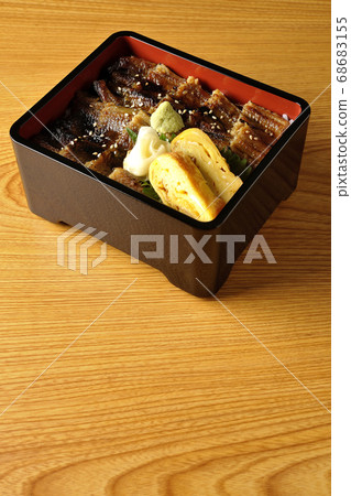 Be careful of small bones using a lot of conger eel with wasabi, gari and fried egg Be careful of small bones using a lot of conger eel with wasabi, gari and fried egg 68683155