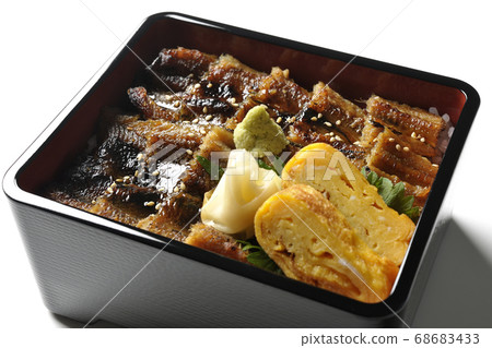Be careful of small bones using a lot of conger eel with wasabi, gali and fried egg (white background) Be careful of small bones using a lot of conger eel with wasabi, gali and fried egg (white background) 68683433