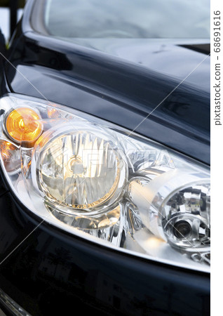 Headlight with low beam and turn signal (after polishing) 68691616