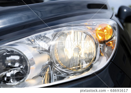 Headlight with low beam and turn signal (after polishing) 68691617