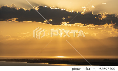 Sun Beam Issyk Kul Lake Kyrgyzstan 68697100