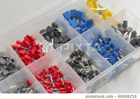 Tips of different sizes and colors for crimping Tips of different sizes and colors for crimping 68698258