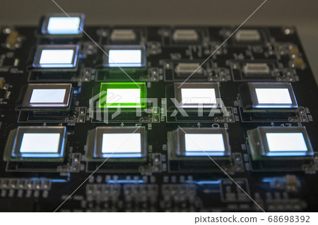 The process of checking several oled displays on The process of checking several oled displays on 68698392