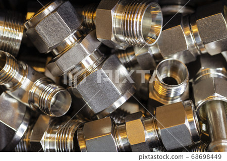 Quick connect fittings coupling for assembling Quick connect fittings coupling for assembling 68698449