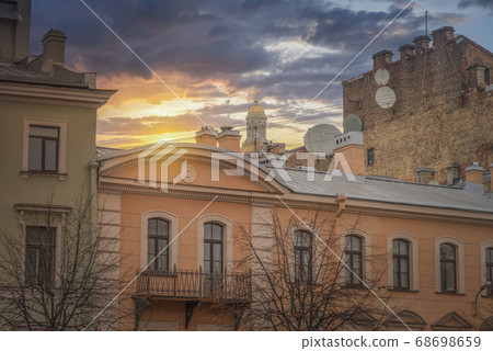 houses in the city of St. Petersburg houses in the city of St. Petersburg 68698659