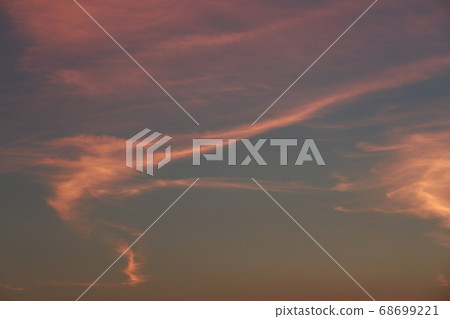 A sunset A sunset 68699221