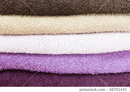 bath towels stacked 68701435